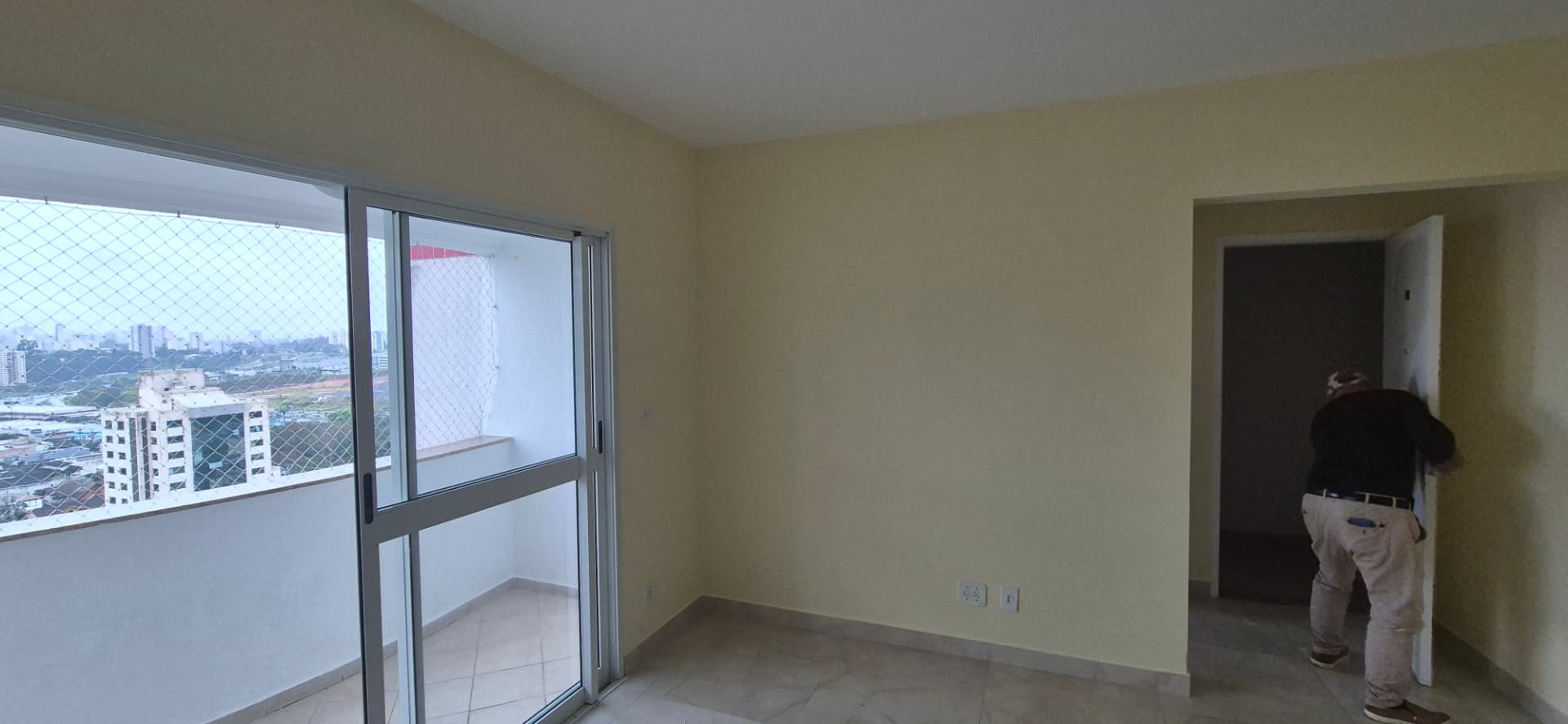 Pintura interna de apartamento executada pela equipe Kaizen